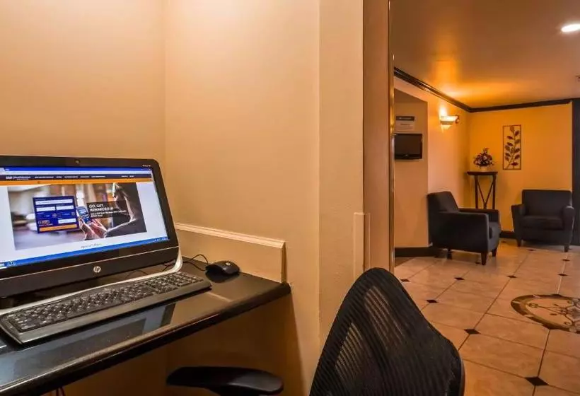 ホテル Best Western Orchard Inn