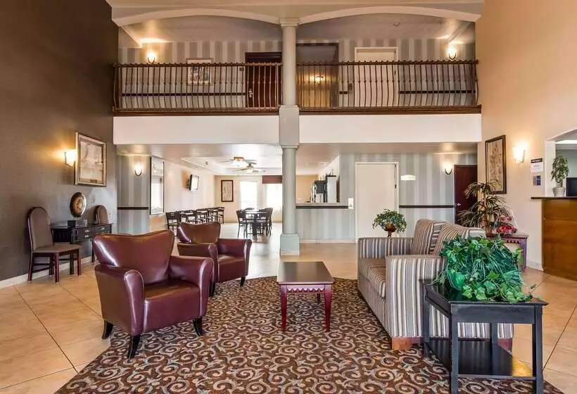 Отель Best Western Plus Main Street Inn