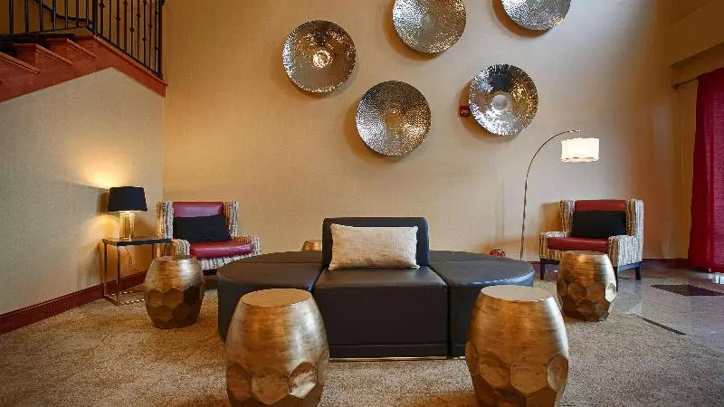 Отель Best Western Plus New Cumberland