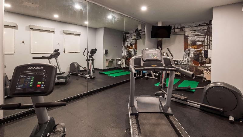 فندق Best Western Plus New Cumberland