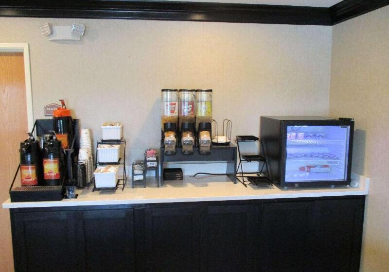 Best Western Presidential Hotel & Suites