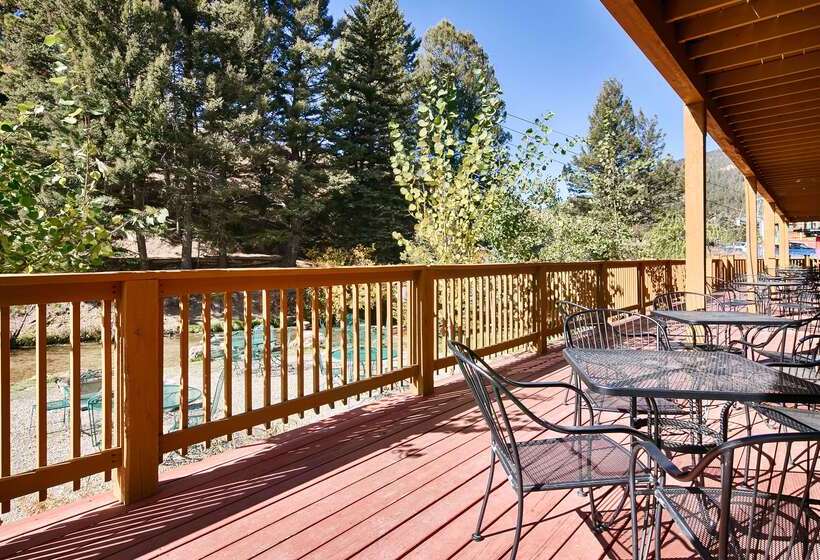 酒店 Best Western Rivers Edge