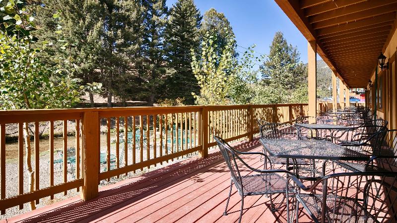 酒店 Best Western Rivers Edge