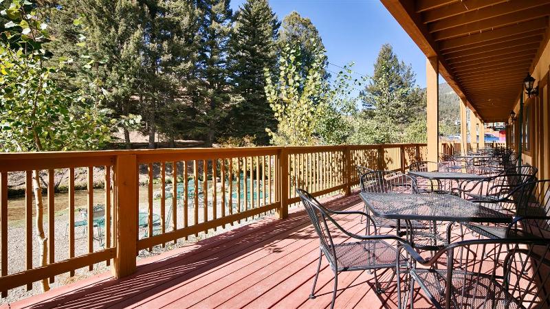 فندق Best Western Rivers Edge