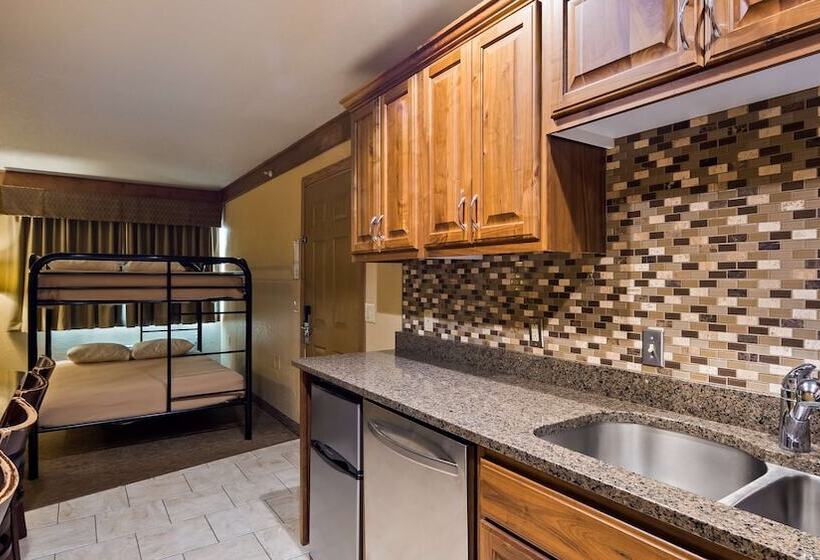 酒店 Best Western Rivers Edge