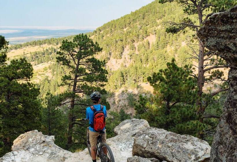 هتل Holiday Inn Casper East Medical Center, An Ihg