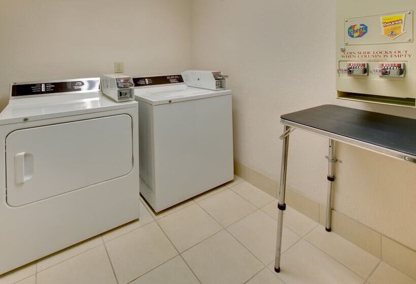 Holiday Inn Express Hotel & Suites Pleasant Prairie Kenosha, An Ihg