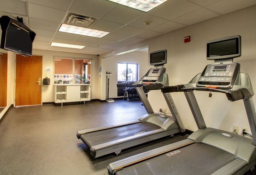 酒店 Holiday Inn Express Milwaukee North Brown Deer/mequon By Ihg