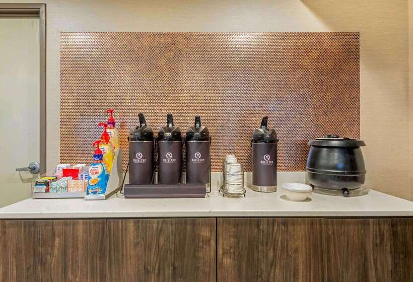 호텔 La Quinta By Wyndham Jamestown