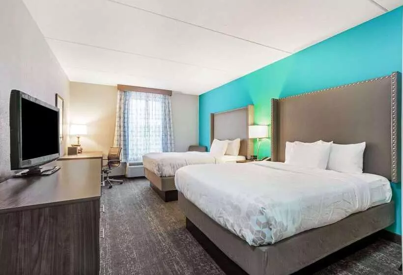 호텔 La Quinta By Wyndham Jamestown