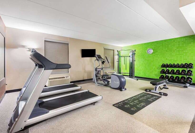 호텔 La Quinta By Wyndham Jamestown