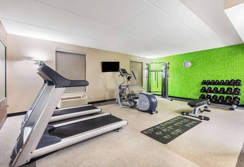 호텔 La Quinta By Wyndham Jamestown