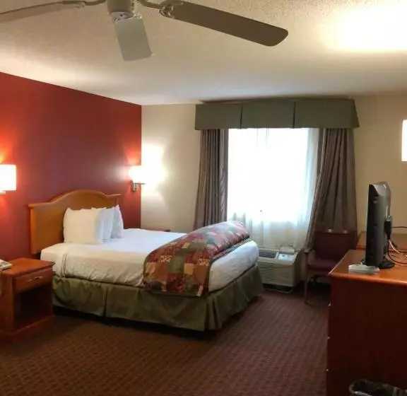 Отель Millennium Inn