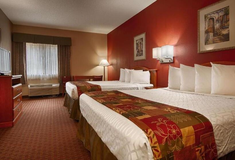 Отель Millennium Inn