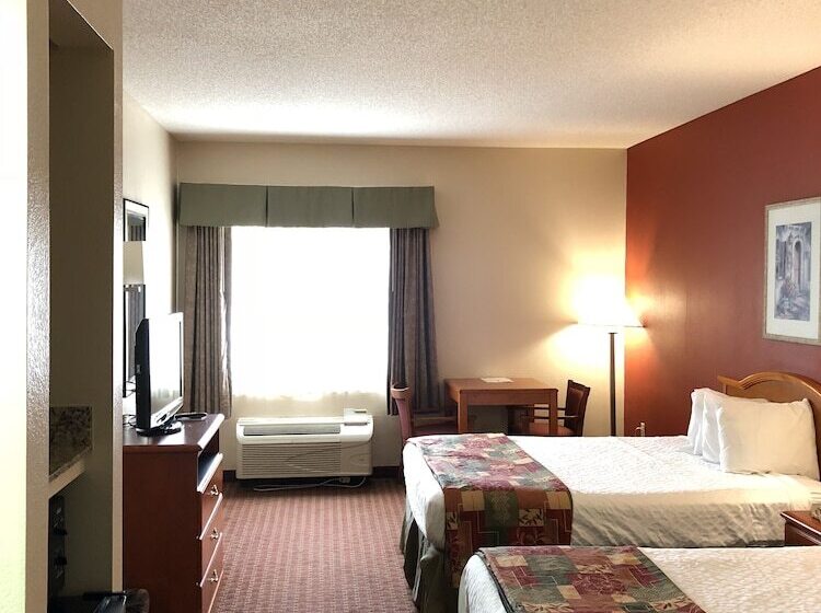 Отель Millennium Inn