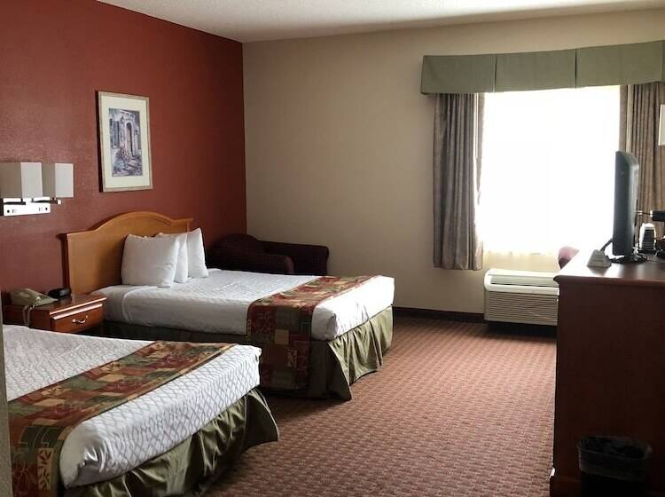 Отель Millennium Inn