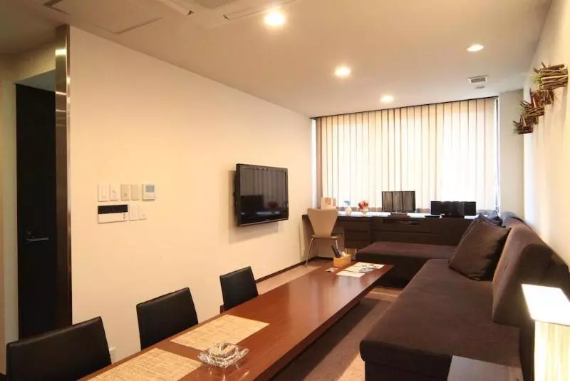 هتل Naturwald Furano