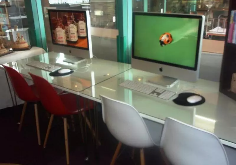 هتل Naturwald Furano