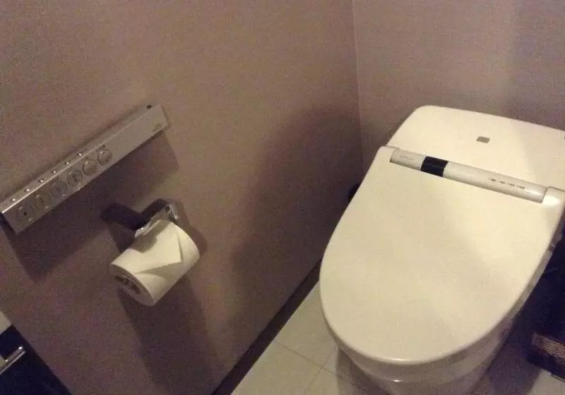 هتل Naturwald Furano