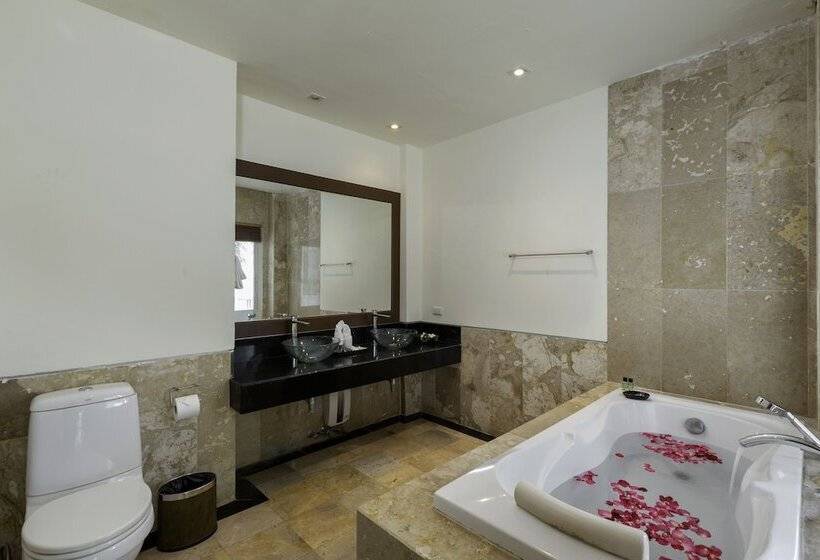 فندق Phunawa Resort Phuket Karon Beach   Sha Plus