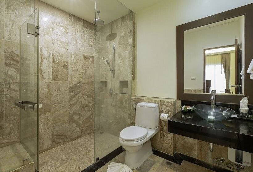 فندق Phunawa Resort Phuket Karon Beach   Sha Plus