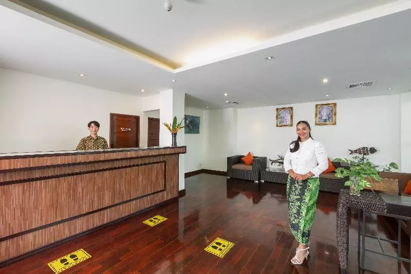 Hotelli Phunawa Resort Phuket Karon Beach   Sha Plus