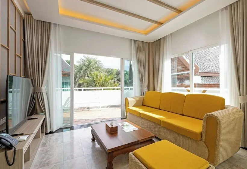 Hotel Phunawa Resort Phuket Karon Beach