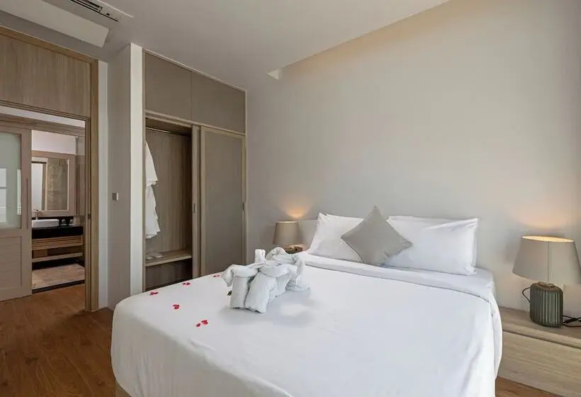 ホテル Phunawa Resort Phuket Karon Beach