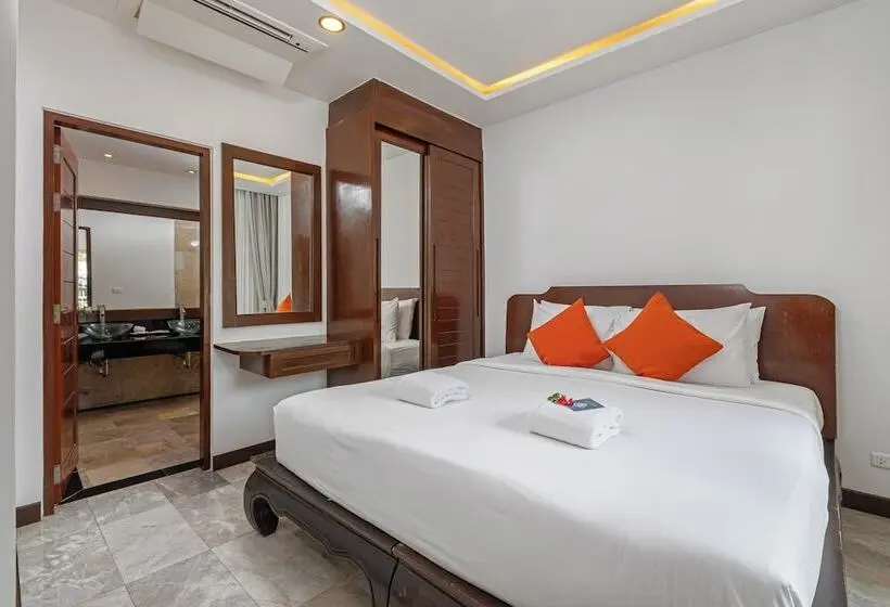 ホテル Phunawa Resort Phuket Karon Beach