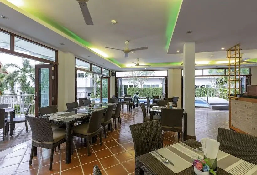 ホテル Phunawa Resort Phuket Karon Beach