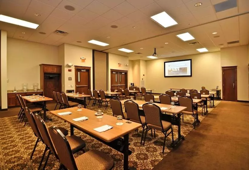 Montcler Hotel & Conference Center, Trademark By Wyndham