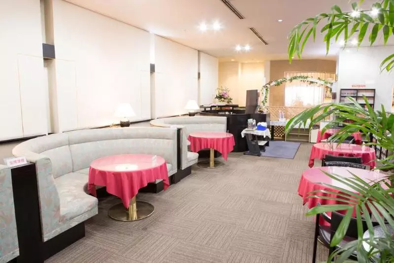 Hotell Toyama Chitetsu