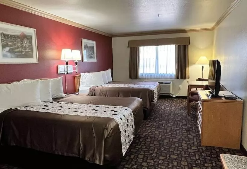 Отель Velkommen Inn