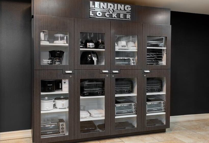 Candlewood Suites Athens, An Ihg