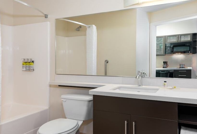 Candlewood Suites Athens, An Ihg