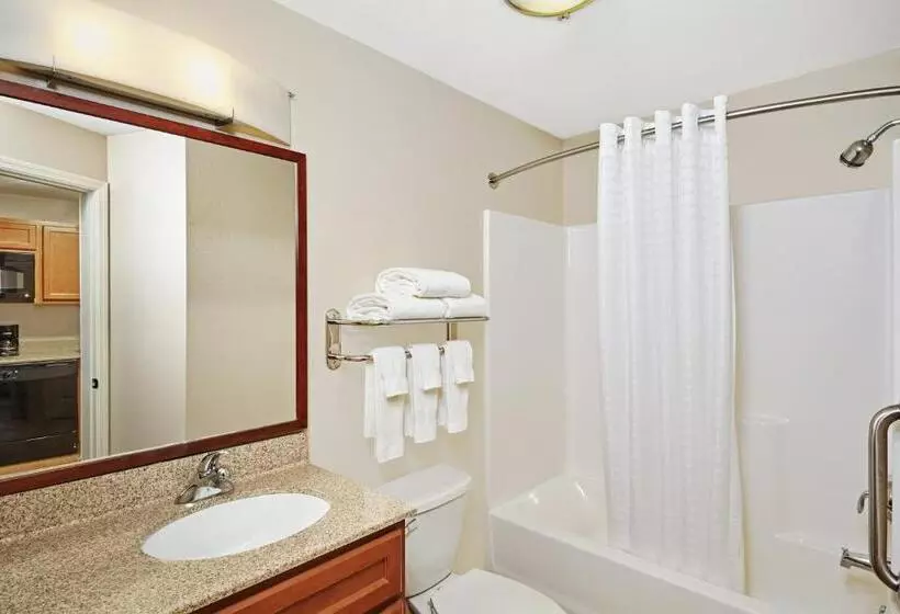 Candlewood Suites Milwaukee Airport   Oak Creek, An Ihg