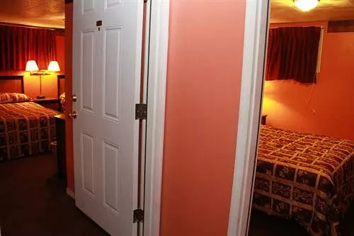 Отель Cascade Inn Niagara Falls