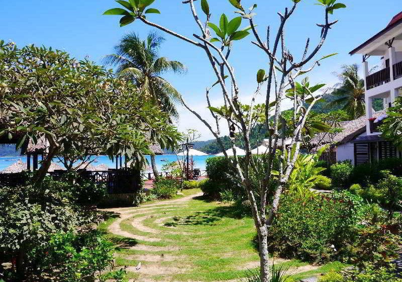 ホテル Bubu Long Beach Resort