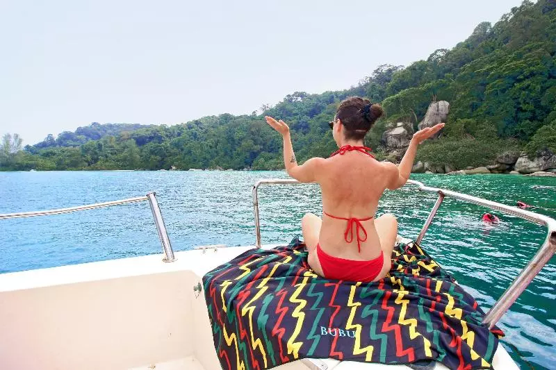 Отель Bubu Long Beach Resort