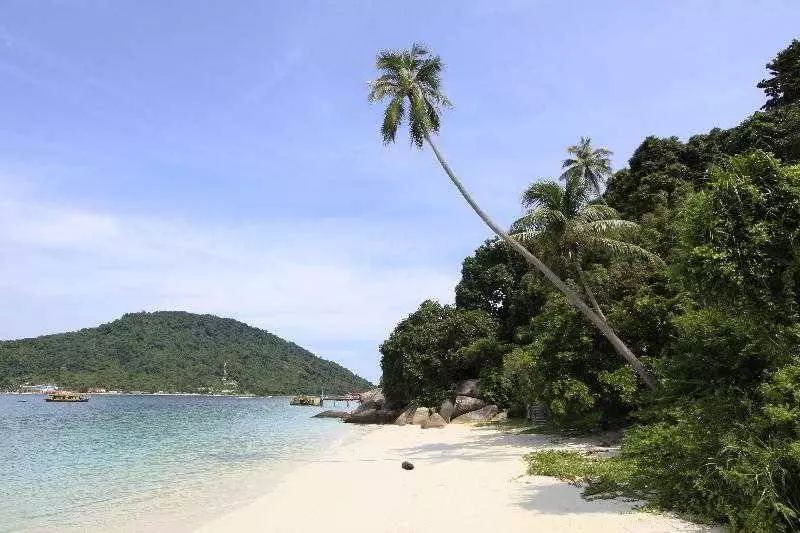 Отель Bubu Long Beach Resort