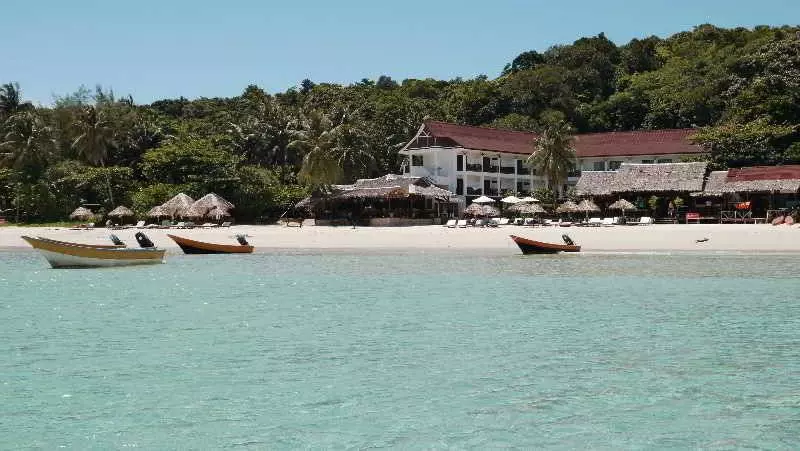 Отель Bubu Long Beach Resort