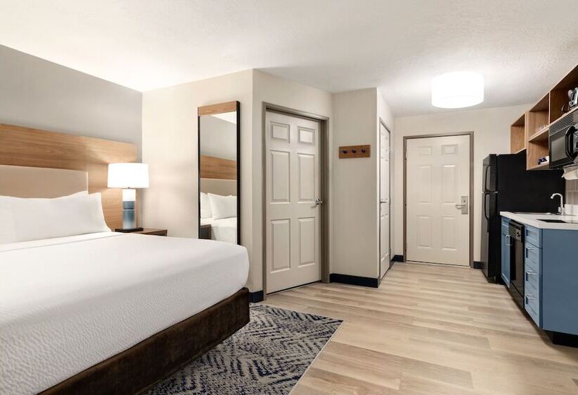 ホテル Candlewood Suites Boise Meridian, An Ihg