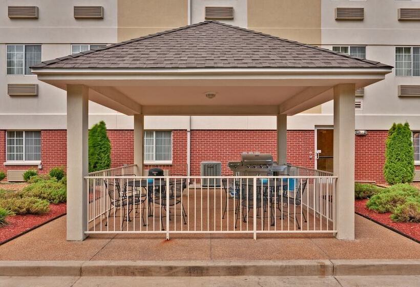 Hotelli Candlewood Suites Olive Branch By Ihg