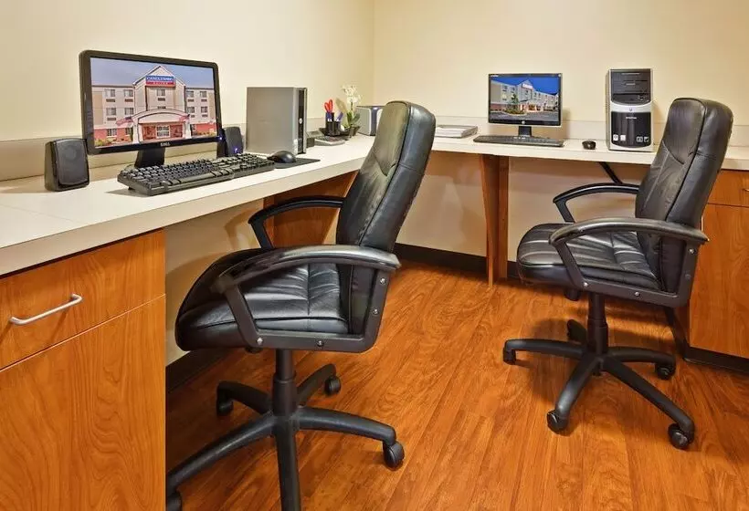 Отель Candlewood Suites Olive Branch By Ihg