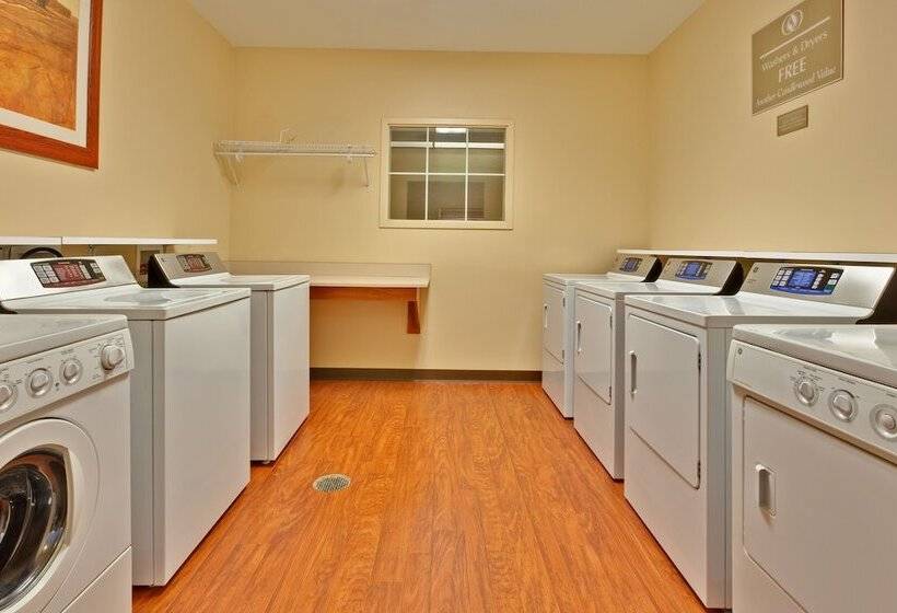 Hotelli Candlewood Suites Olive Branch By Ihg