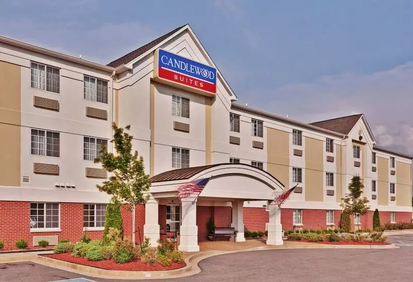 Отель Candlewood Suites Olive Branch By Ihg