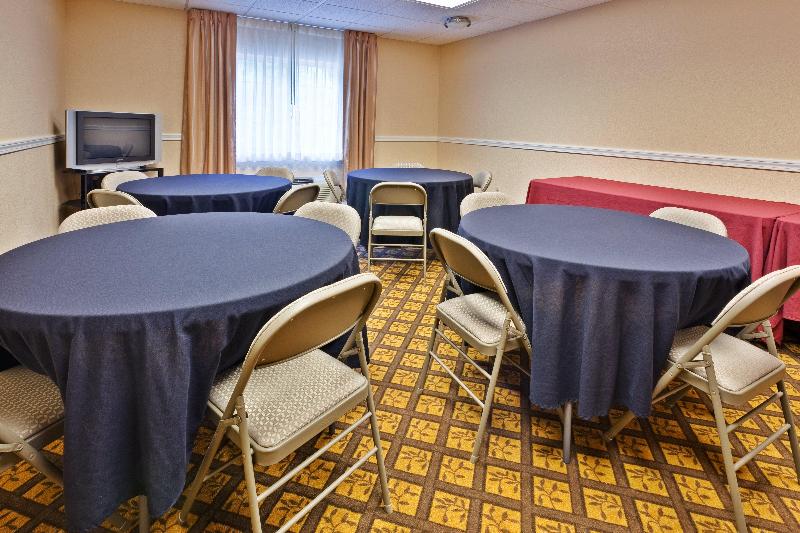 Hotelli Candlewood Suites Olive Branch By Ihg