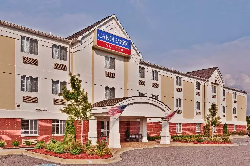 Отель Candlewood Suites Olive Branch By Ihg
