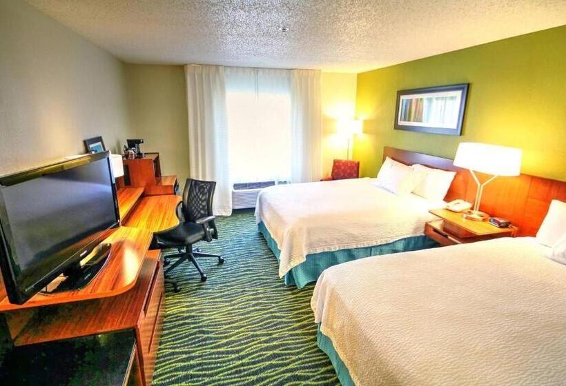 ホテル Fairfield Inn Boise Airport