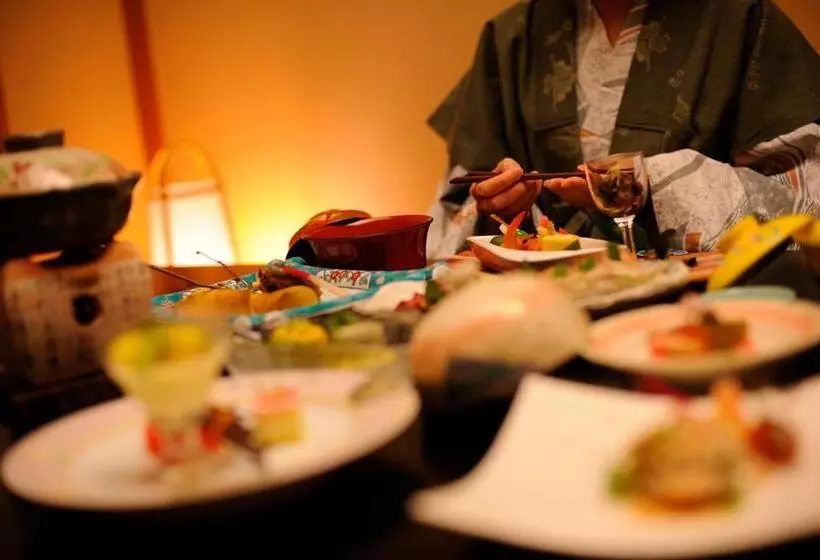 ホテル Shintomi Tei